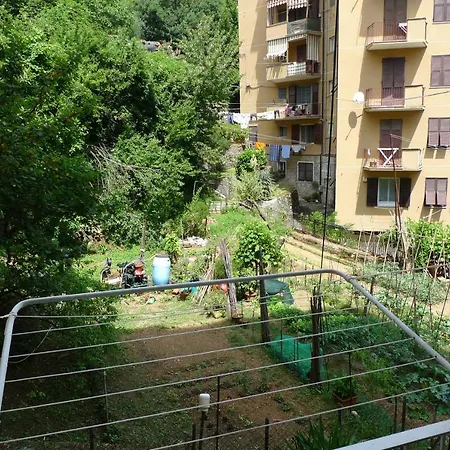 Apartamento A Casa Di Ines La Spezia